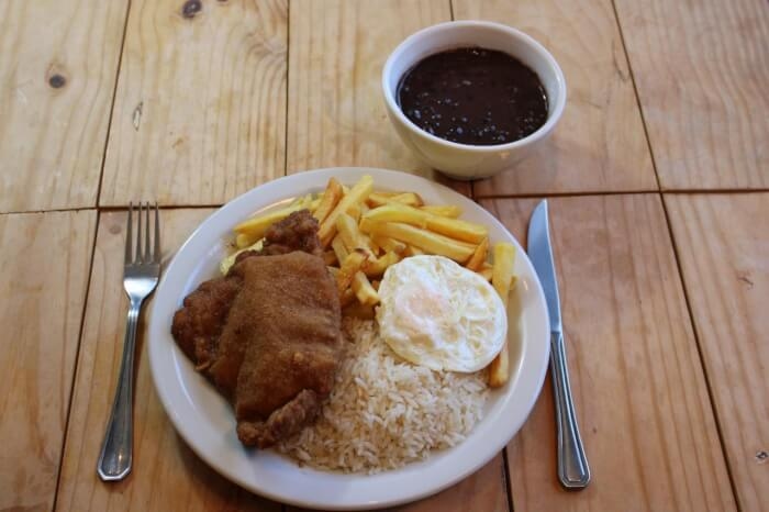 Alaminuta - Bife de Gado à Milanesa